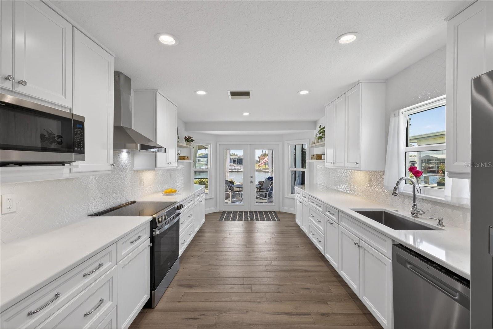 Image 6 of 68 For 4042 Perry Place