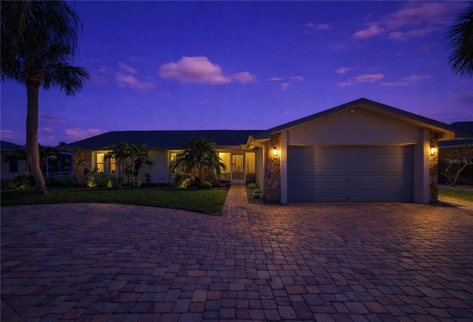 Image 8 of 68 For 4042 Perry Place