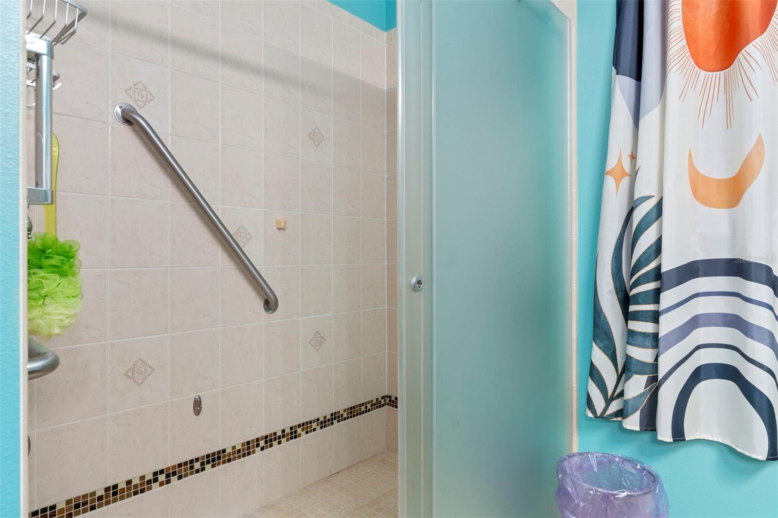 Image 20 of 40 For 8398 Indian Laurel Lane