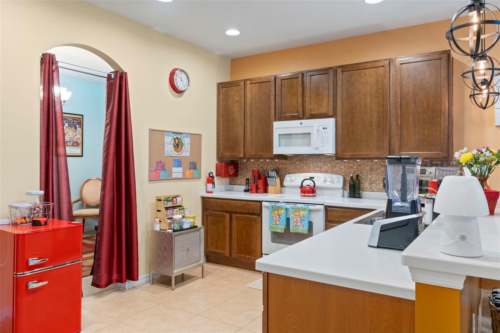 Image 9 of 40 For 8398 Indian Laurel Lane