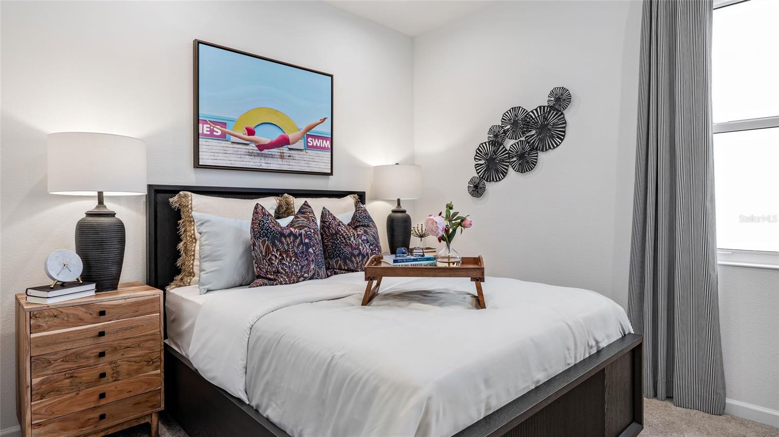 Image 13 of 26 For 1455 Santorini Way