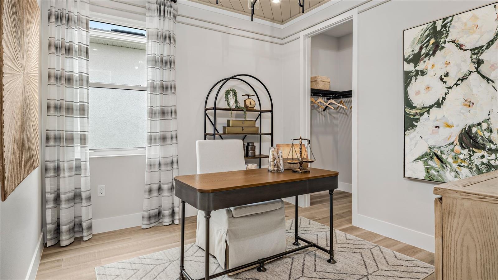 Image 12 of 34 For 426 Turin Way