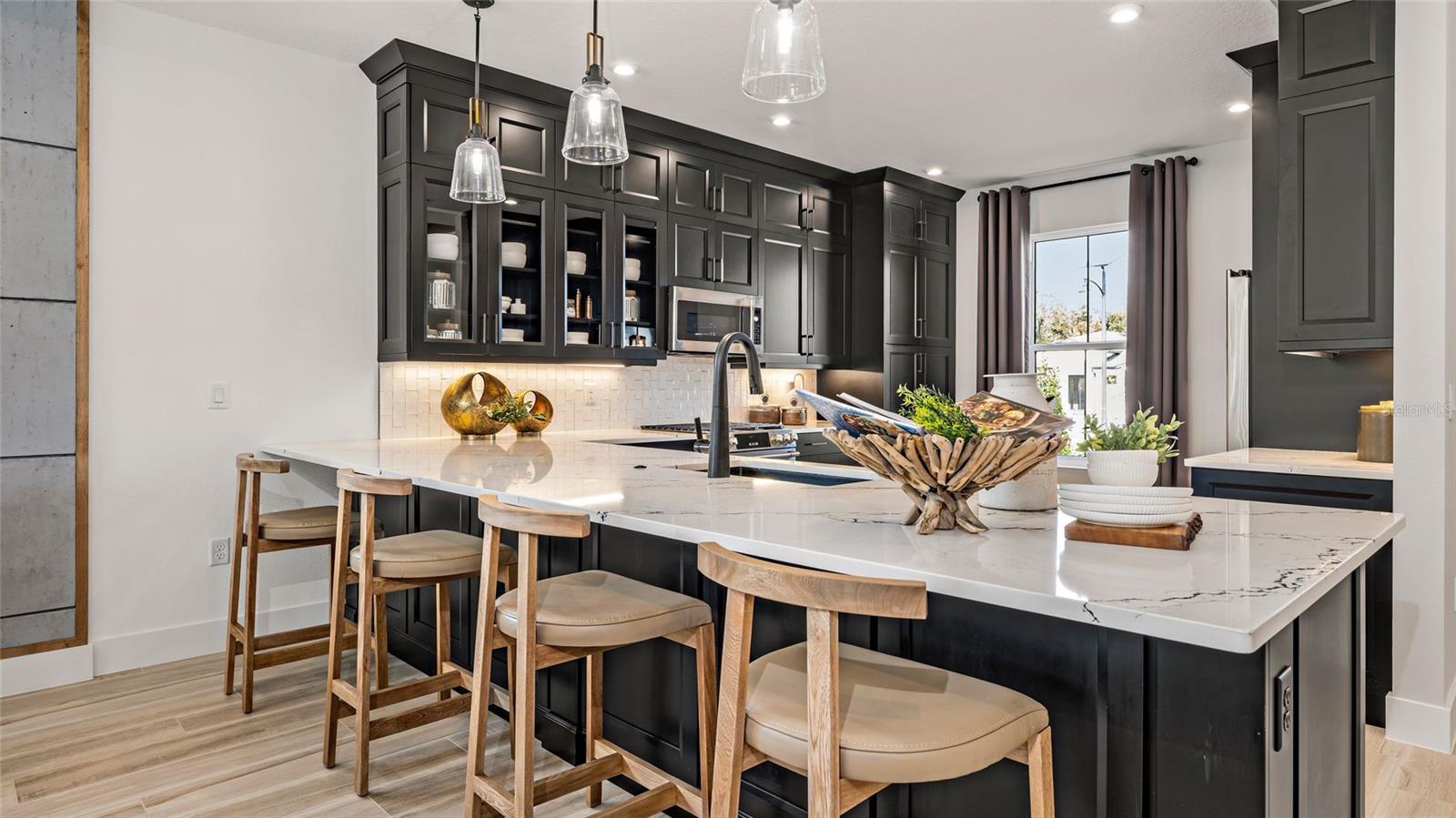 Image 7 of 34 For 426 Turin Way