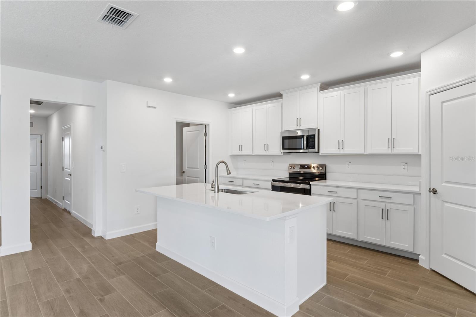 Image 11 of 44 For 6692 Homebound Way