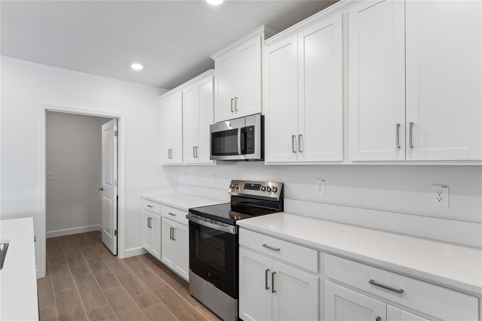 Image 17 of 44 For 6692 Homebound Way