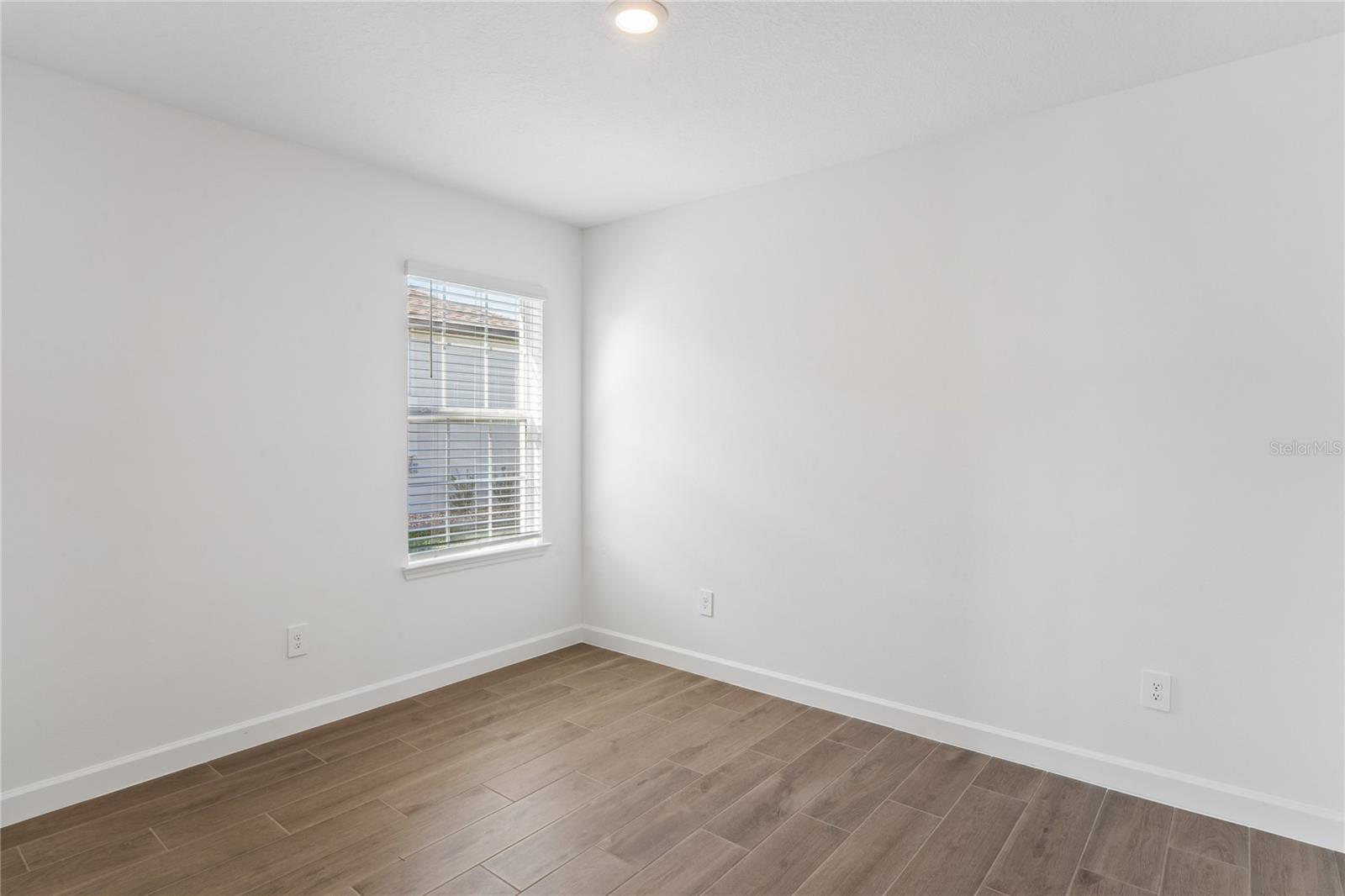 Image 27 of 44 For 6692 Homebound Way