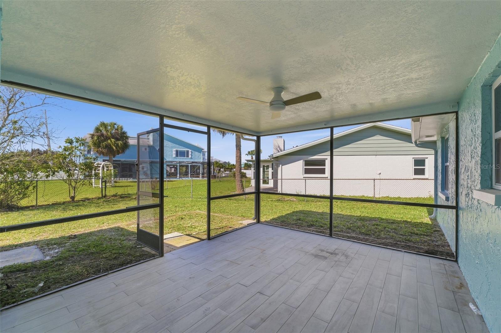 Image 25 of 51 For 7608 Yachtsman Drive