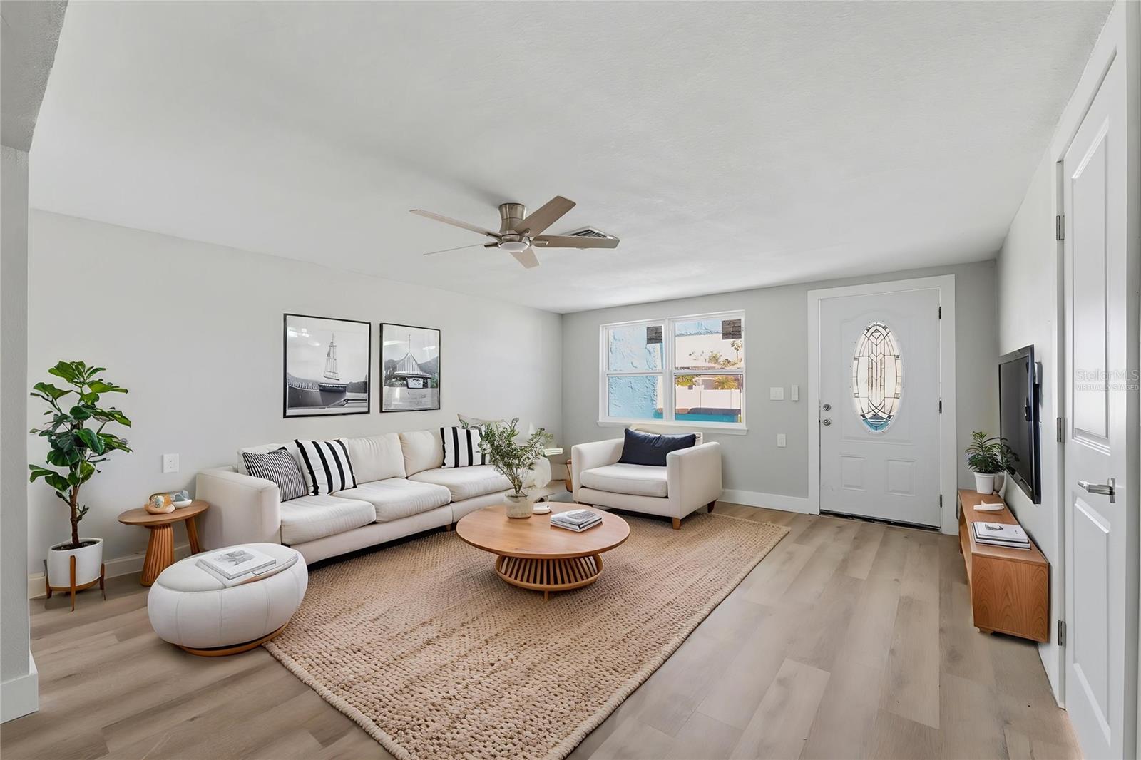 Image 7 of 51 For 7608 Yachtsman Drive