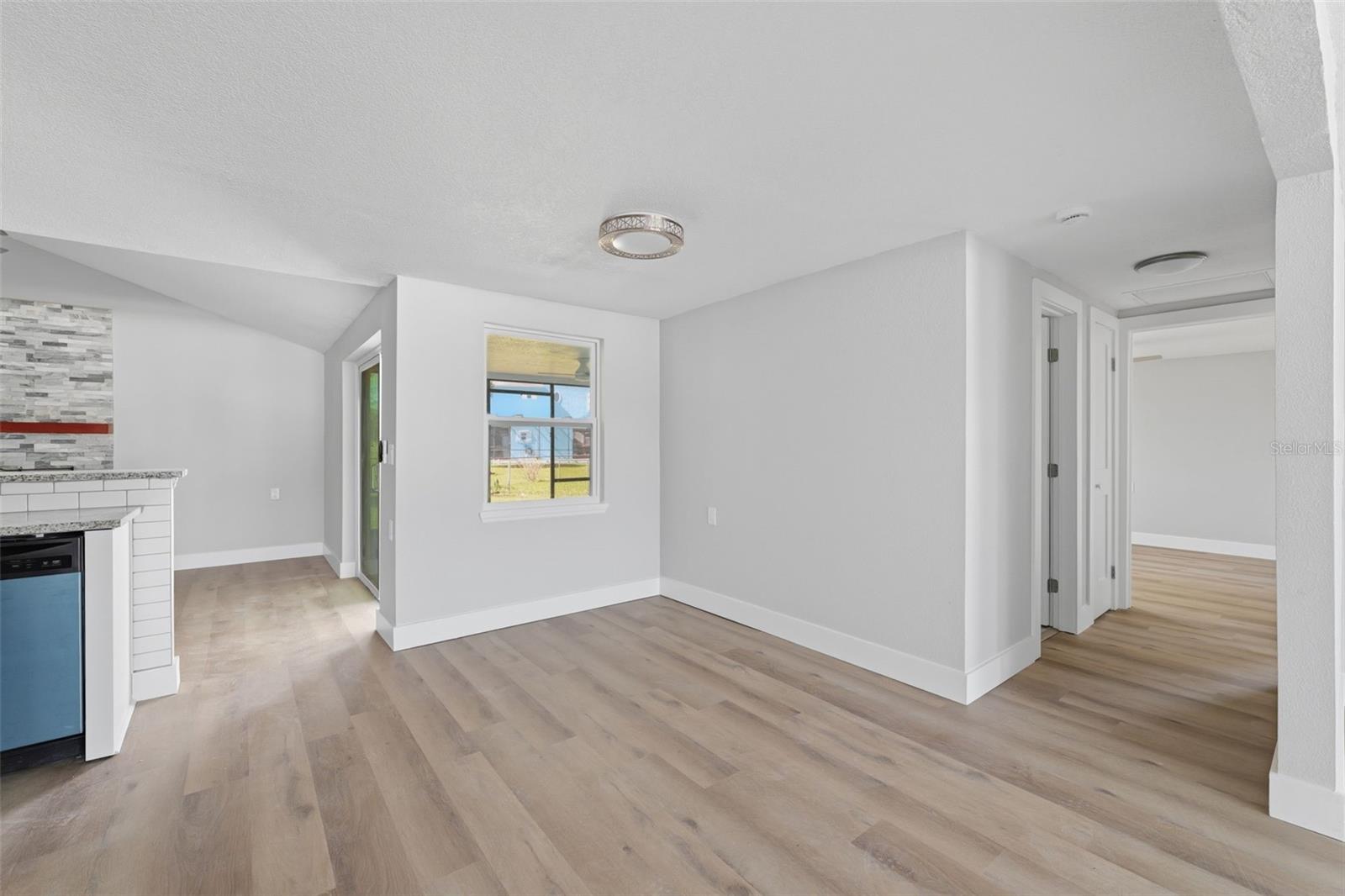 Image 8 of 51 For 7608 Yachtsman Drive