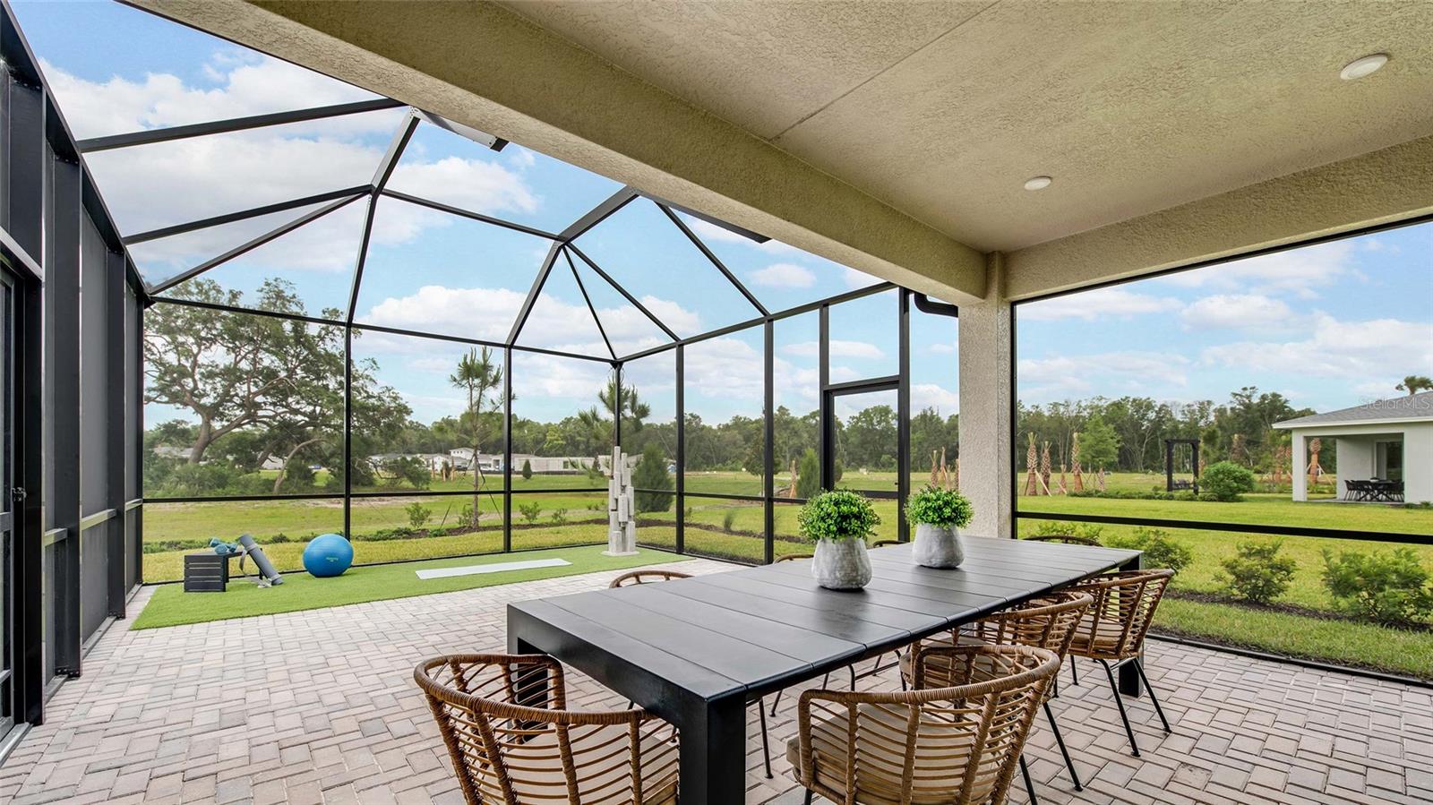 Image 18 of 20 For 1281 Twin Farms Court