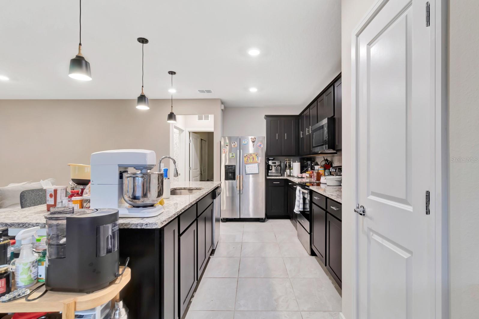 Image 8 of 26 For 4943 Royal Point Avenue