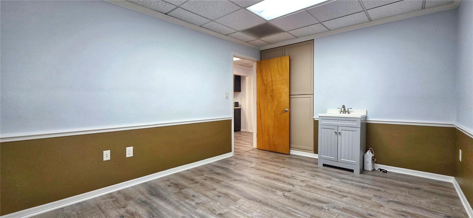 Image 10 of 22 For 2323 Curlew Road 7b