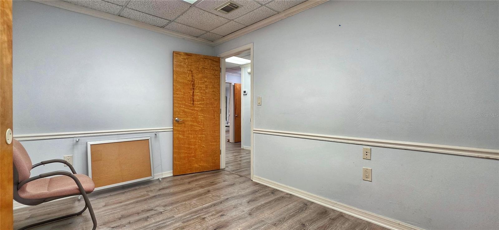 Image 16 of 22 For 2323 Curlew Road 7b