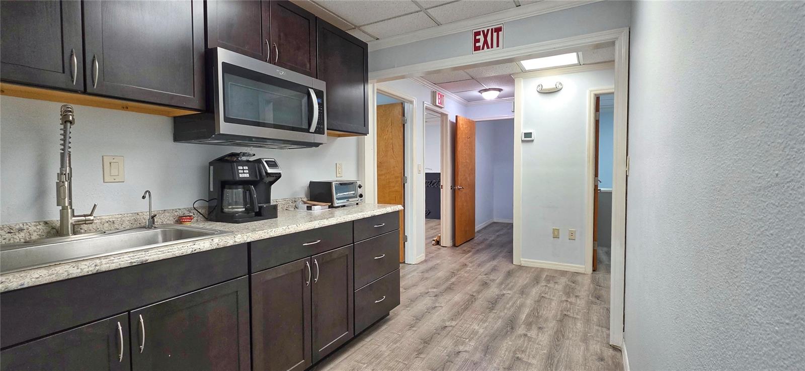 Image 8 of 22 For 2323 Curlew Road 7b