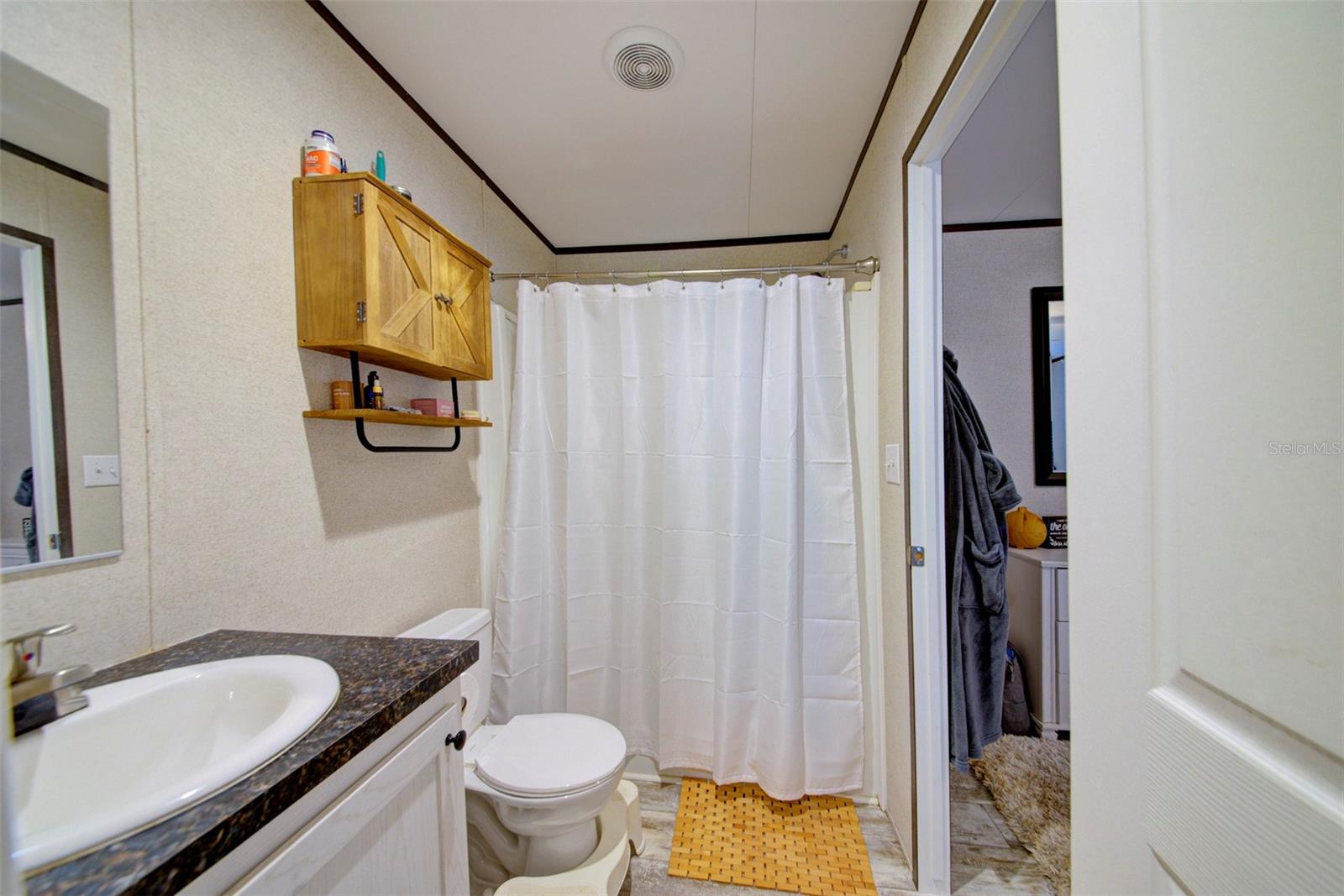 Image 28 of 43 For 9025 Yogi Place