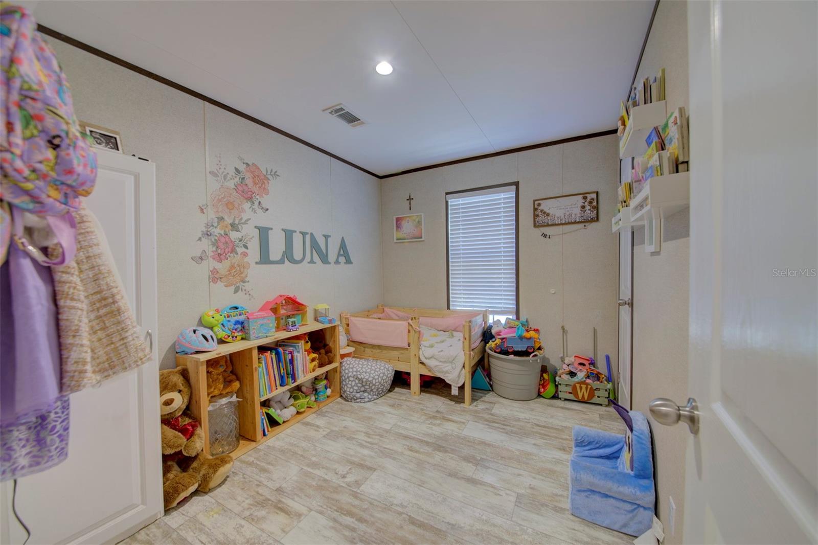 Image 29 of 43 For 9025 Yogi Place