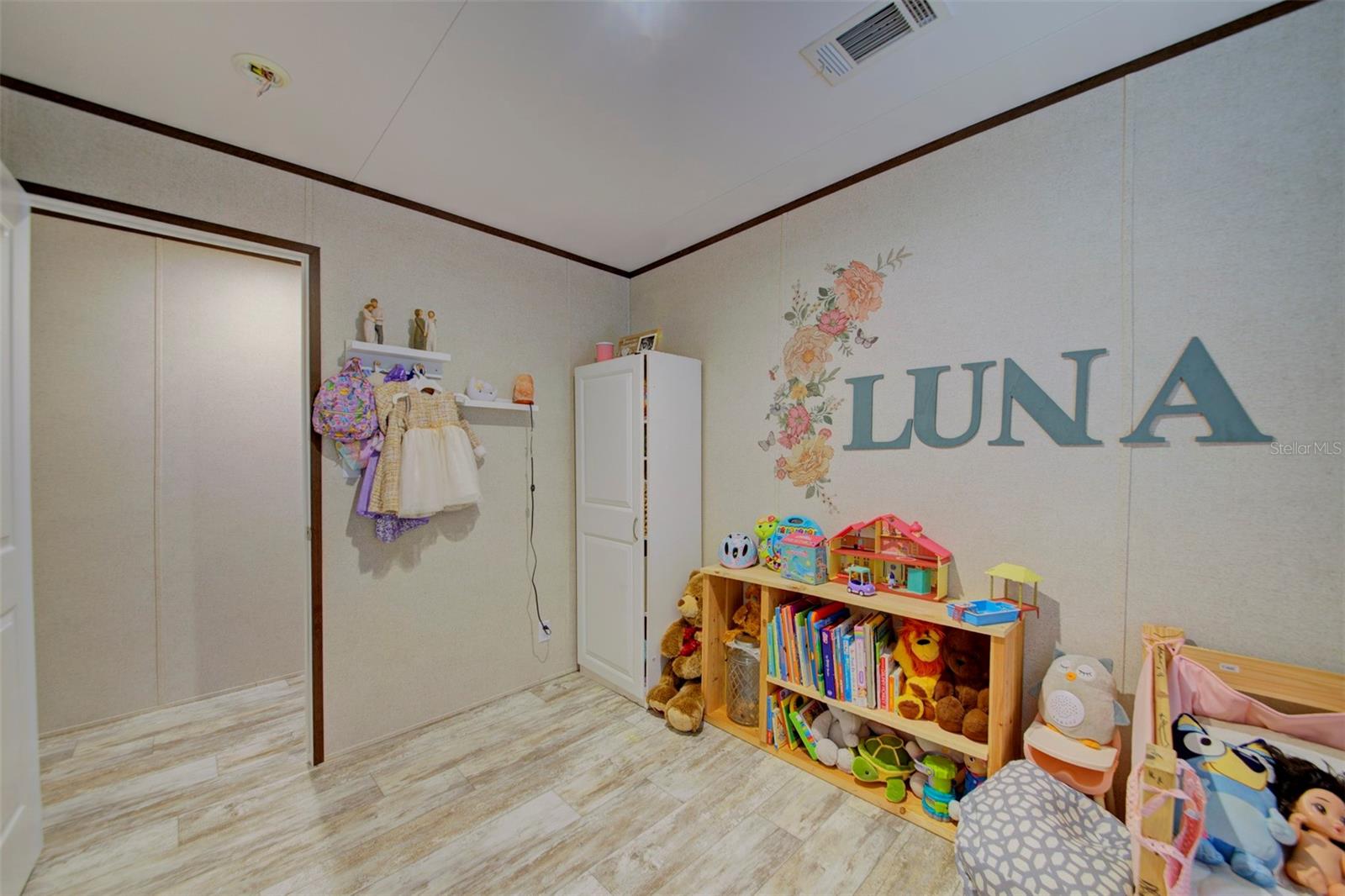 Image 30 of 43 For 9025 Yogi Place