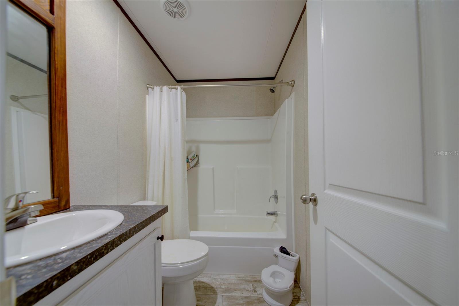 Image 31 of 43 For 9025 Yogi Place