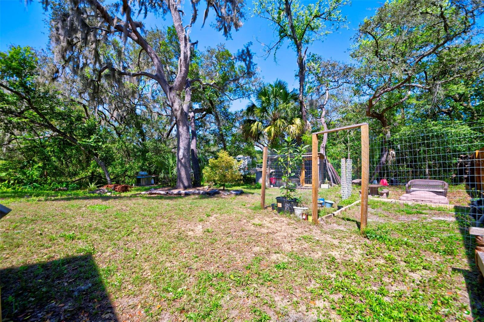 Image 37 of 43 For 9025 Yogi Place