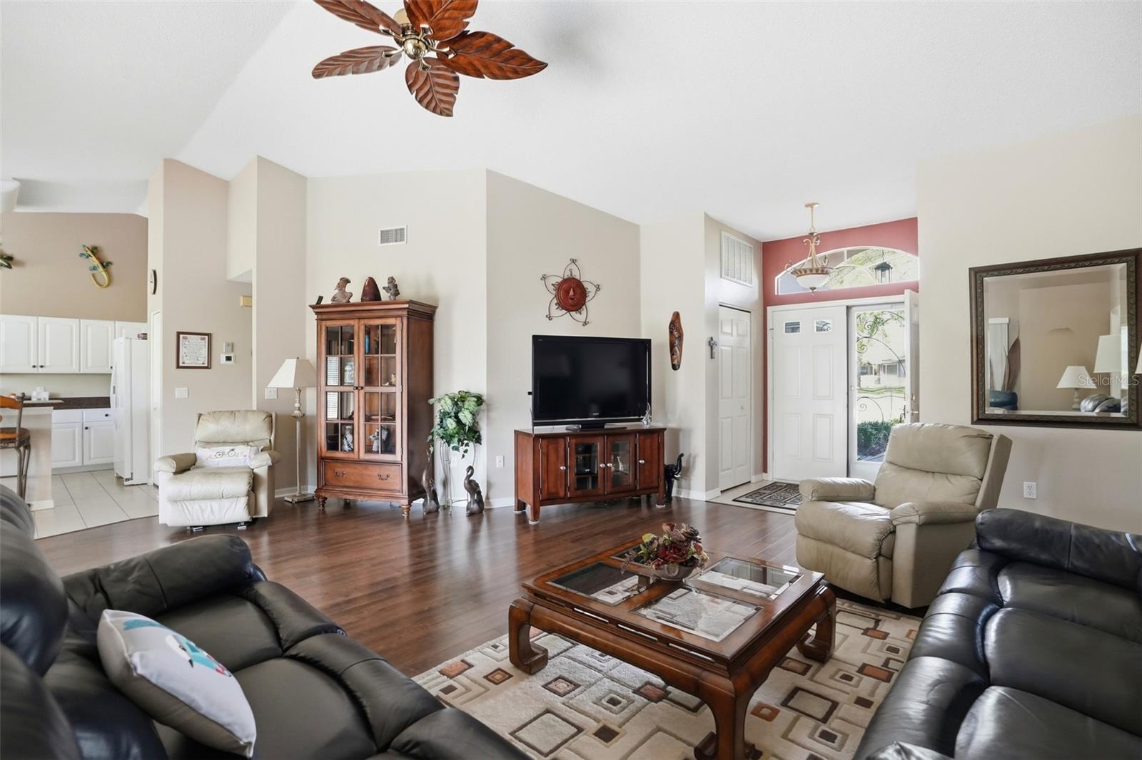 Image 6 of 45 For 18427 Water Lily Lane