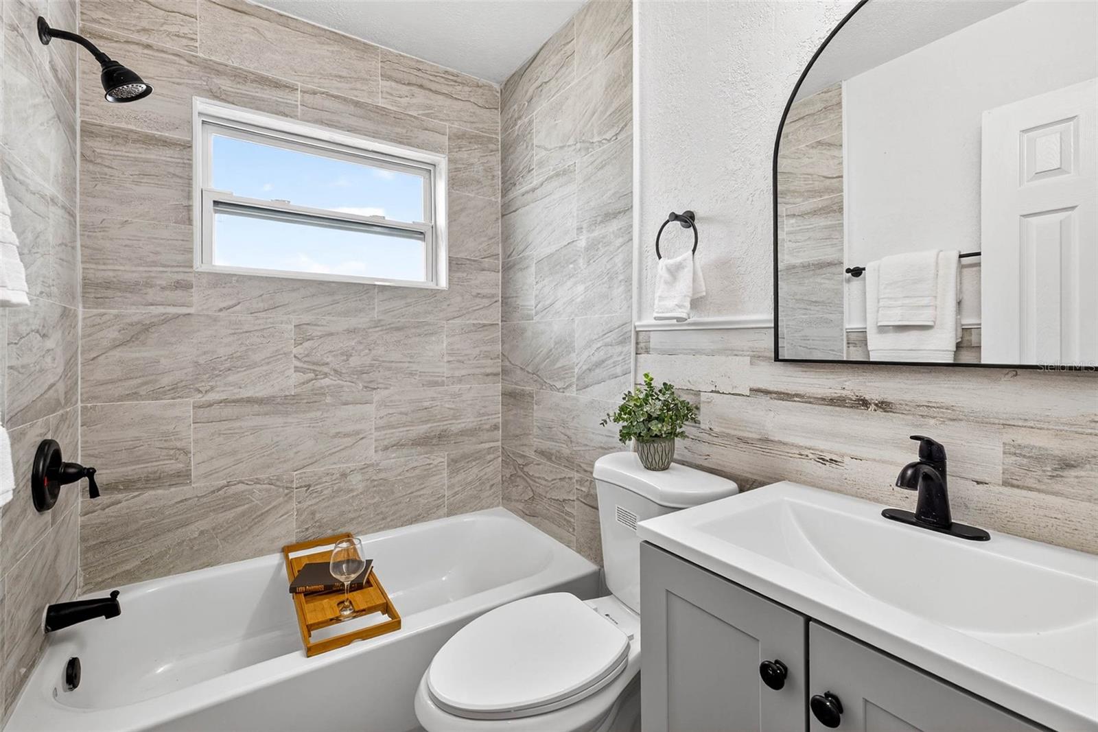 Image 11 of 22 For 6965 21st Street N