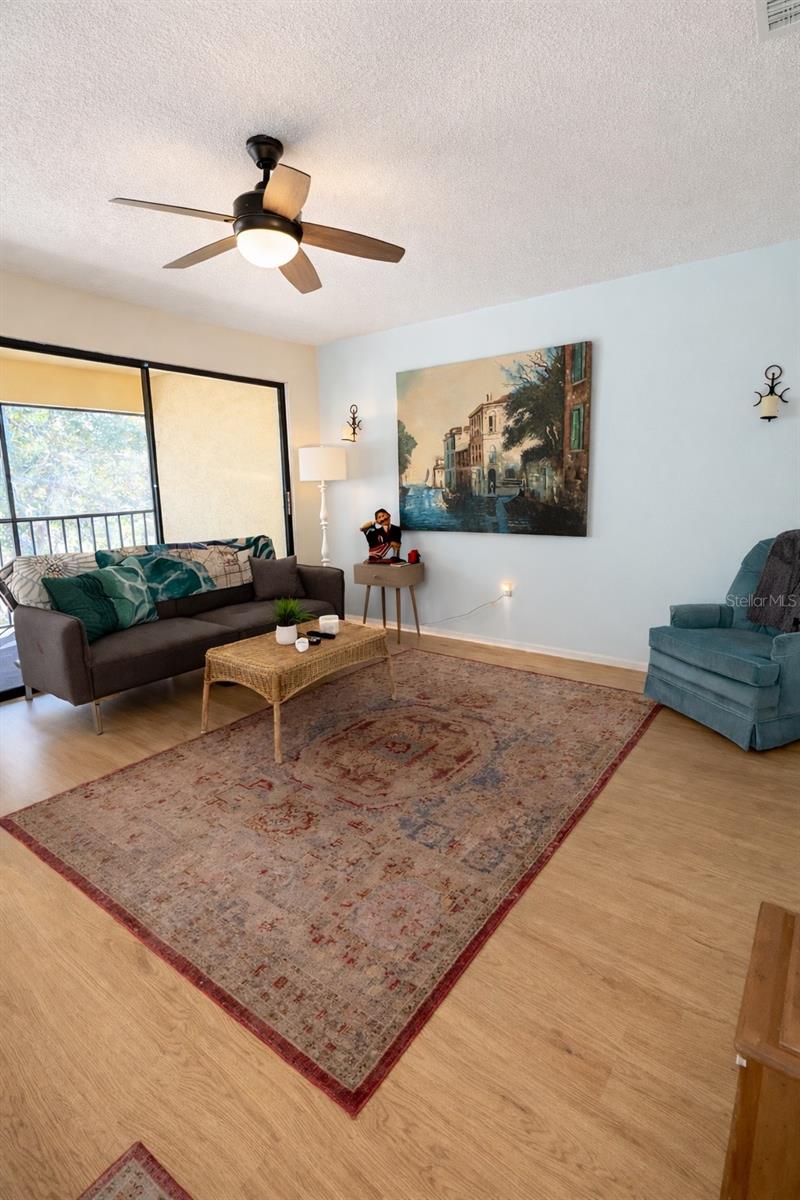 Image 2 of 7 For 9374 Nakoma Way 0009