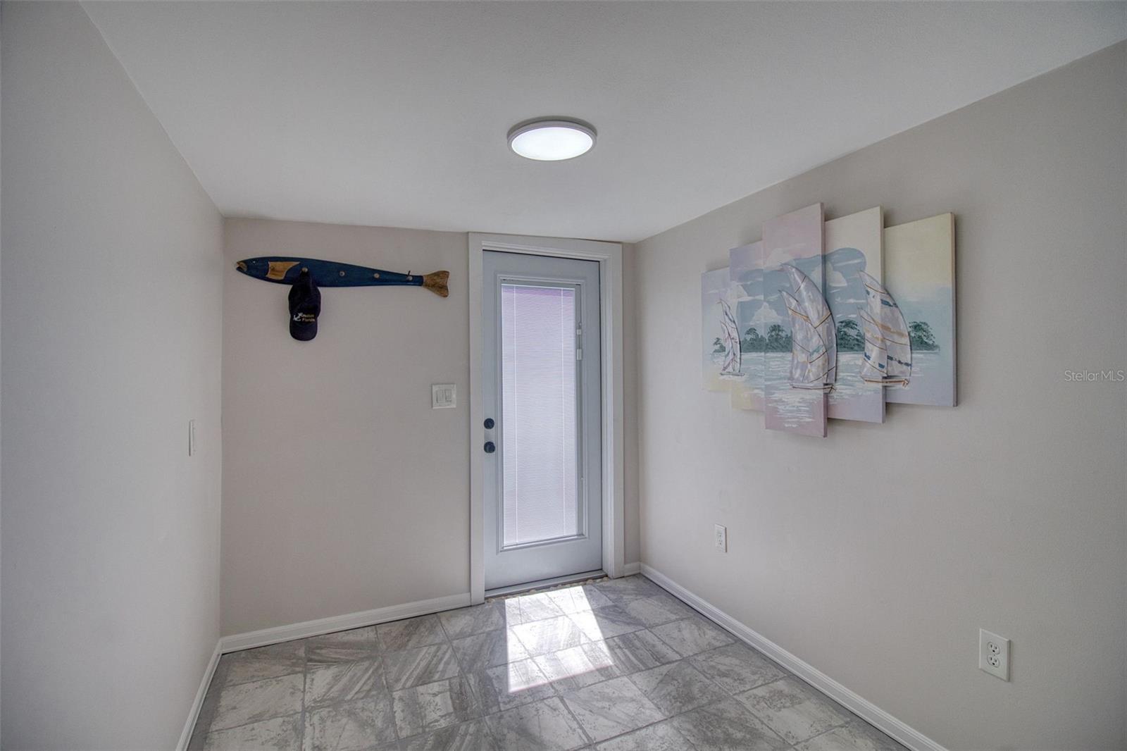 Image 15 of 27 For 6820 Sea Ranch Drive