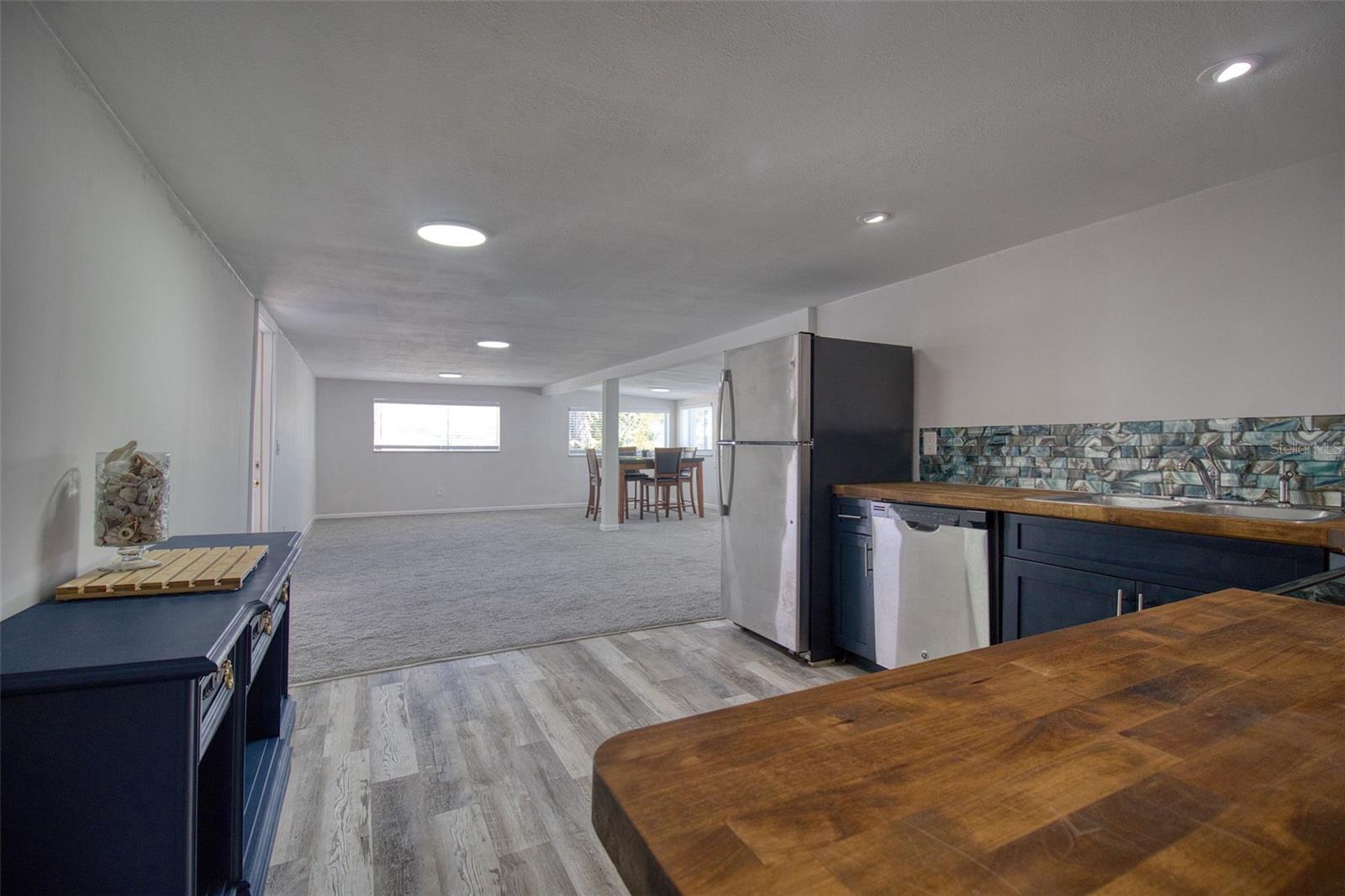 Image 7 of 27 For 6820 Sea Ranch Drive