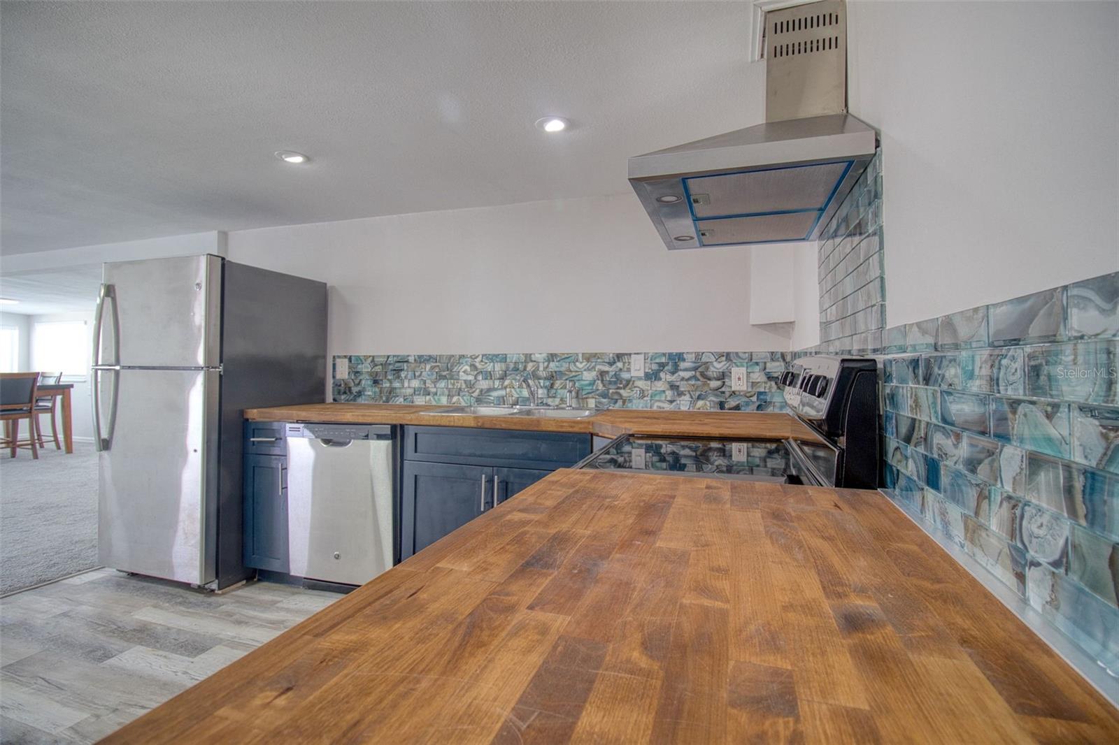 Image 8 of 27 For 6820 Sea Ranch Drive