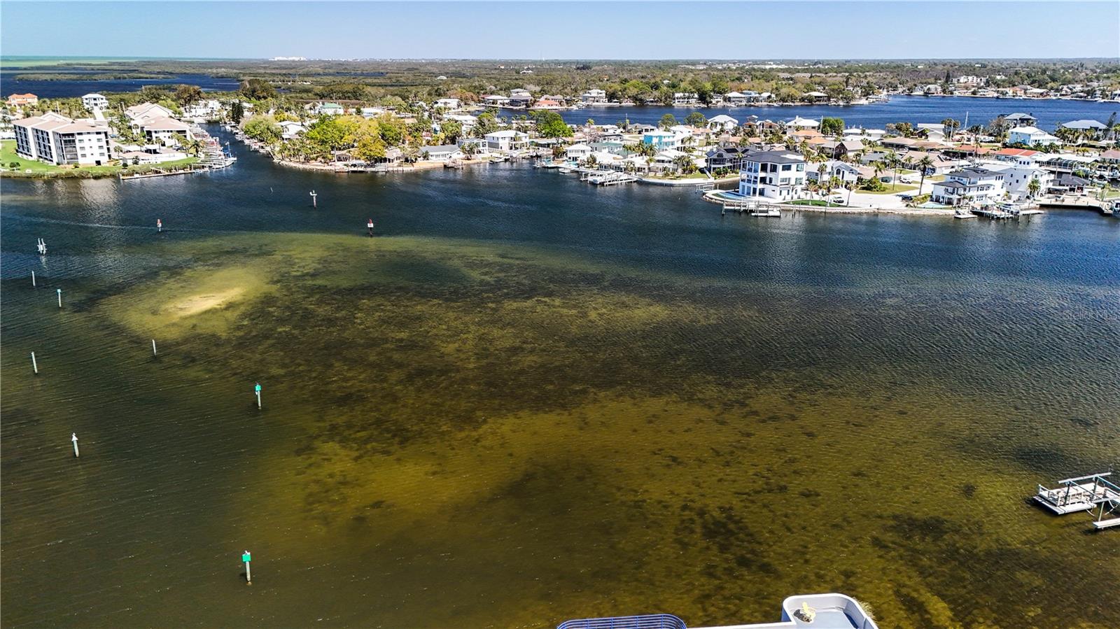 Image 32 of 44 For 4823 Ebbtide Lane 302