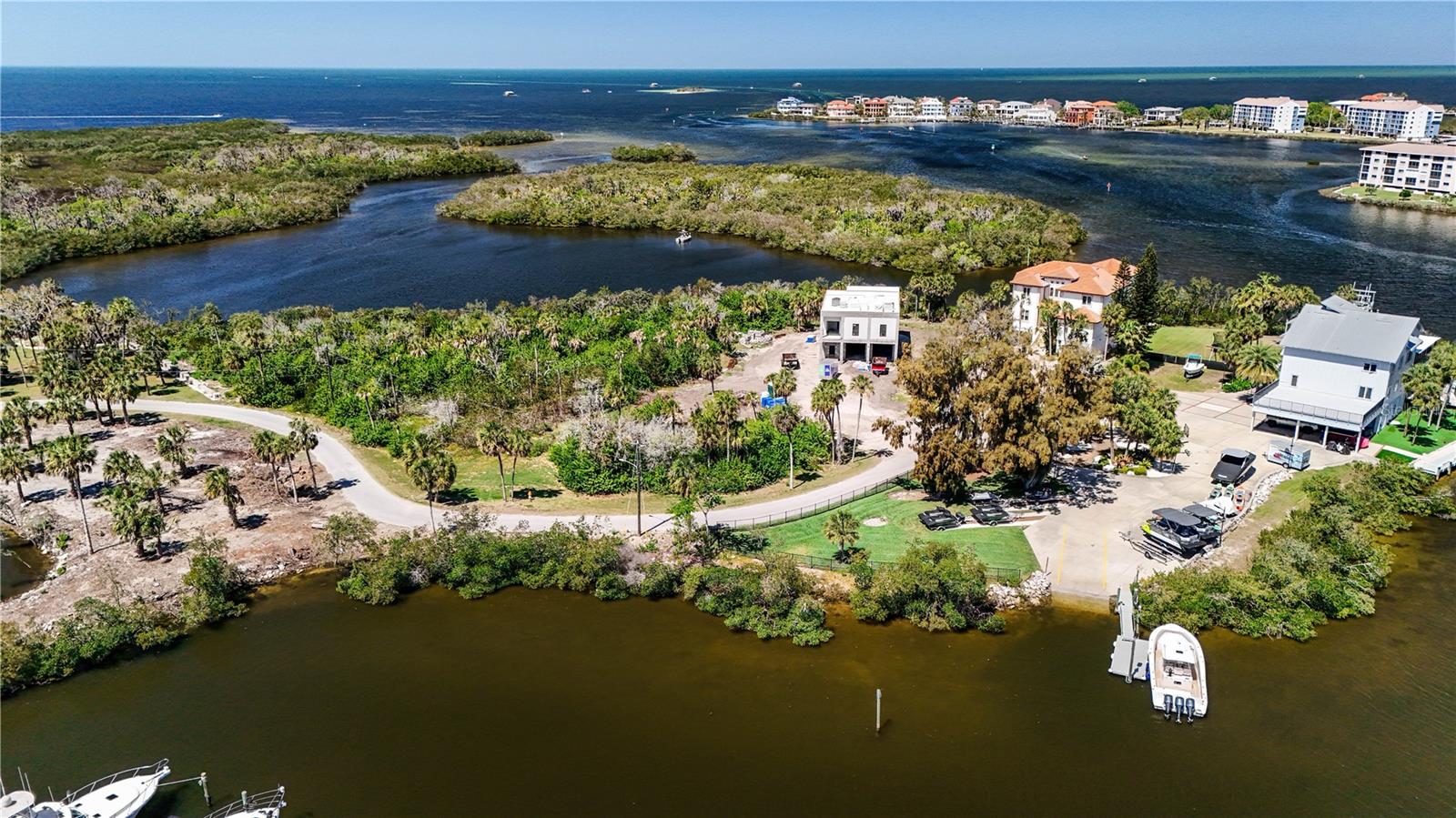 Image 34 of 44 For 4823 Ebbtide Lane 302