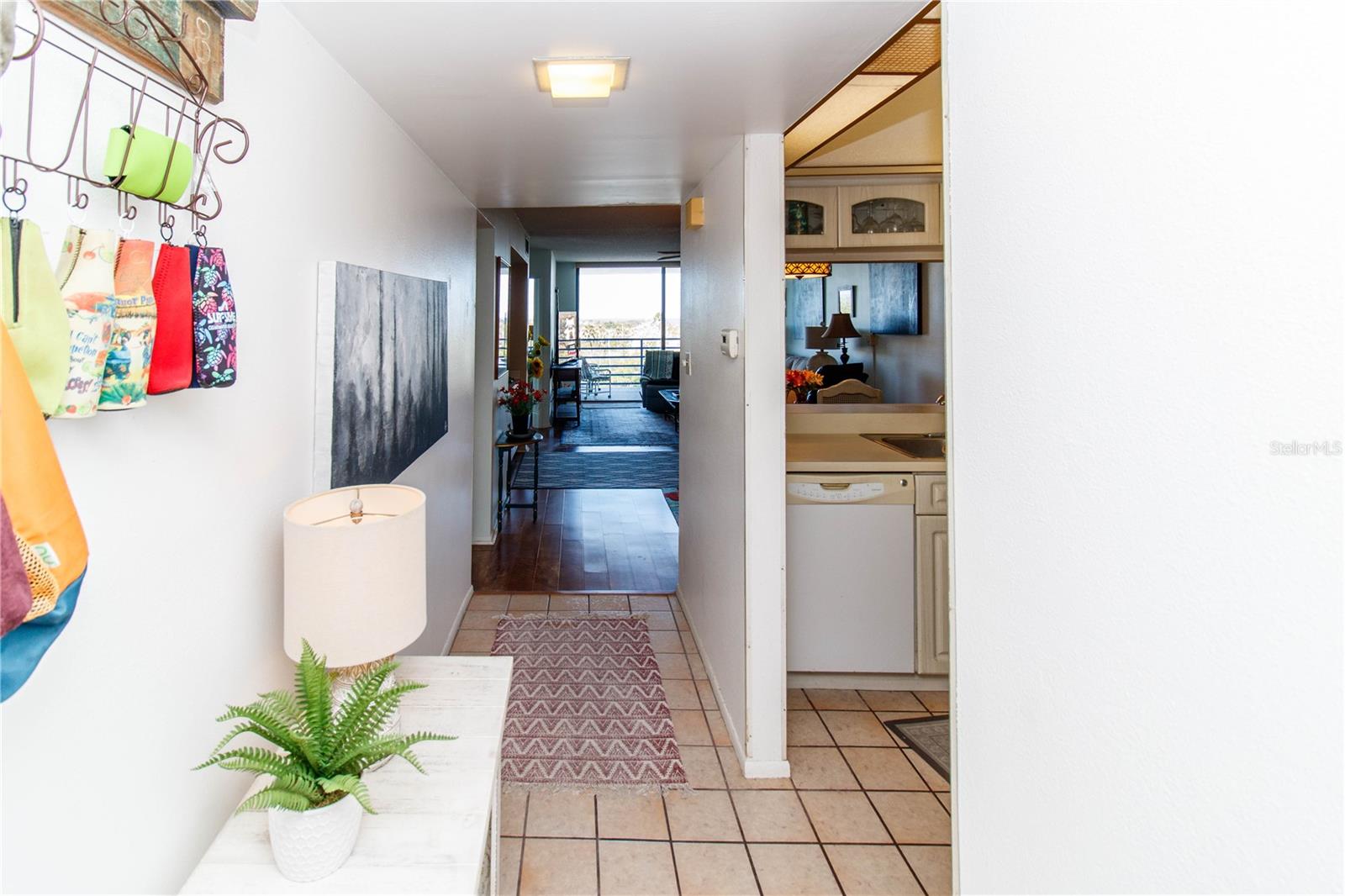 Image 5 of 44 For 4823 Ebbtide Lane 302