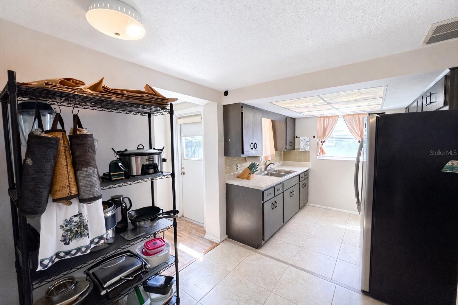 Image 10 of 30 For 4600 Bowl Street