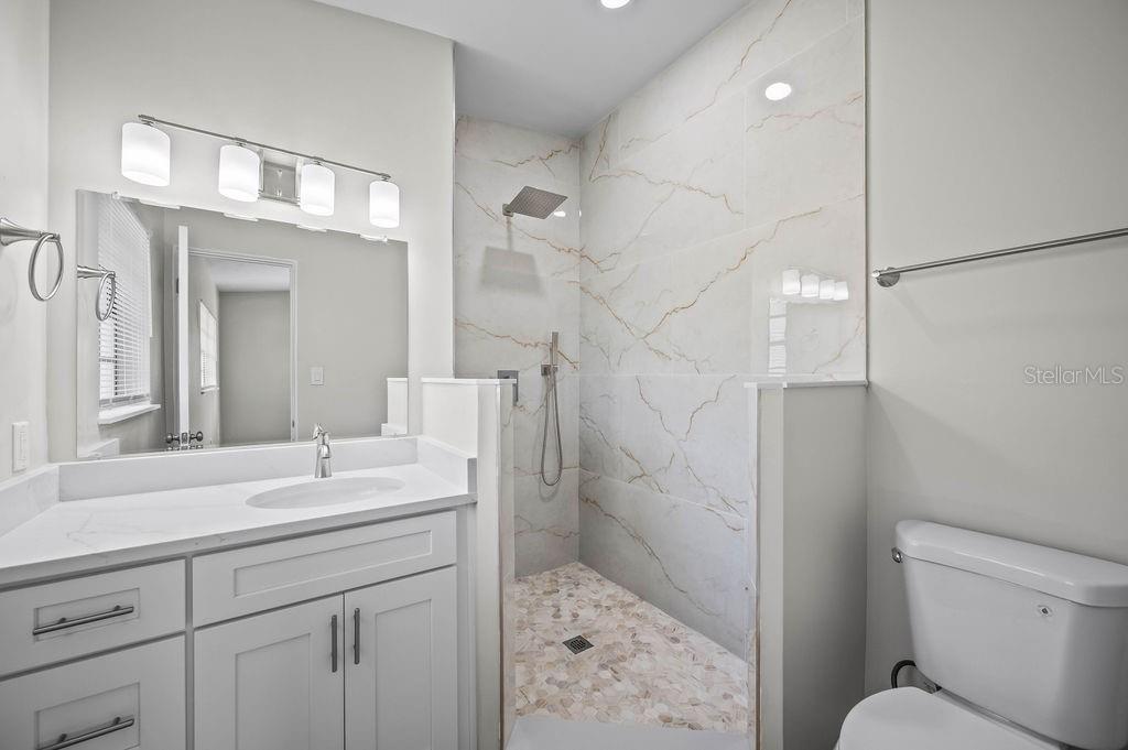 Image 12 of 24 For 600 Ventura Avenue