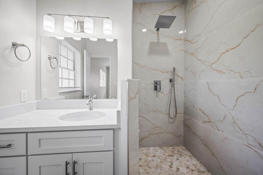 Image 13 of 24 For 600 Ventura Avenue