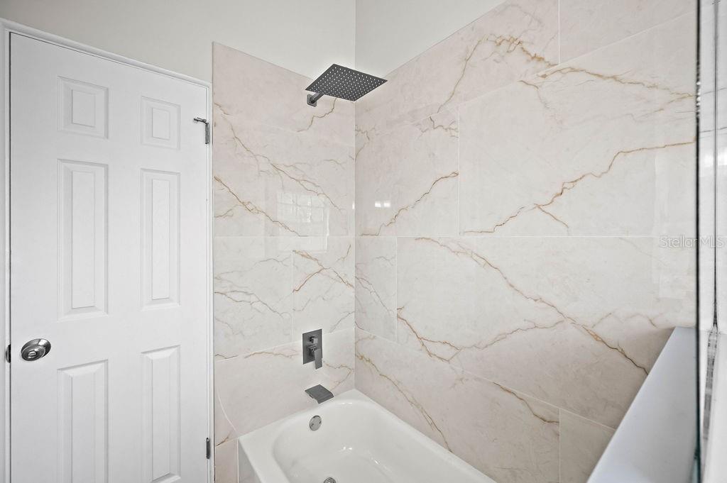 Image 15 of 24 For 600 Ventura Avenue