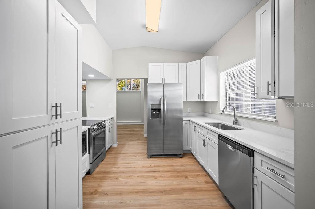 Image 6 of 24 For 600 Ventura Avenue