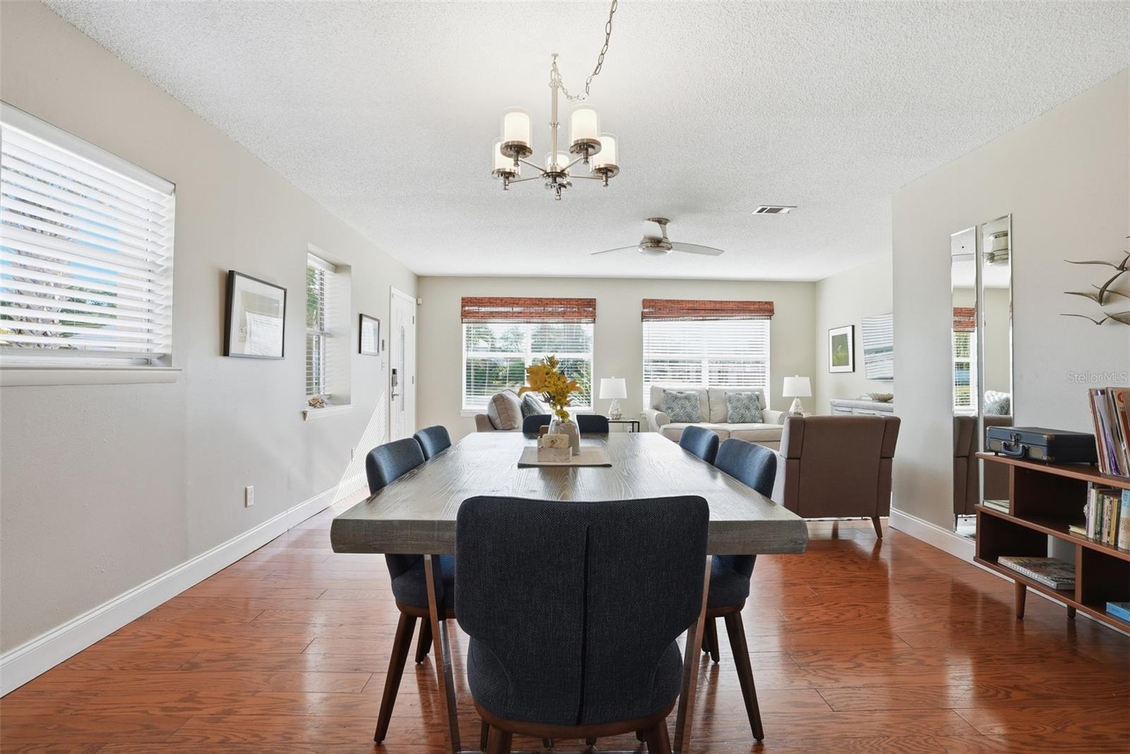 Image 9 of 41 For 323 Kelly Street