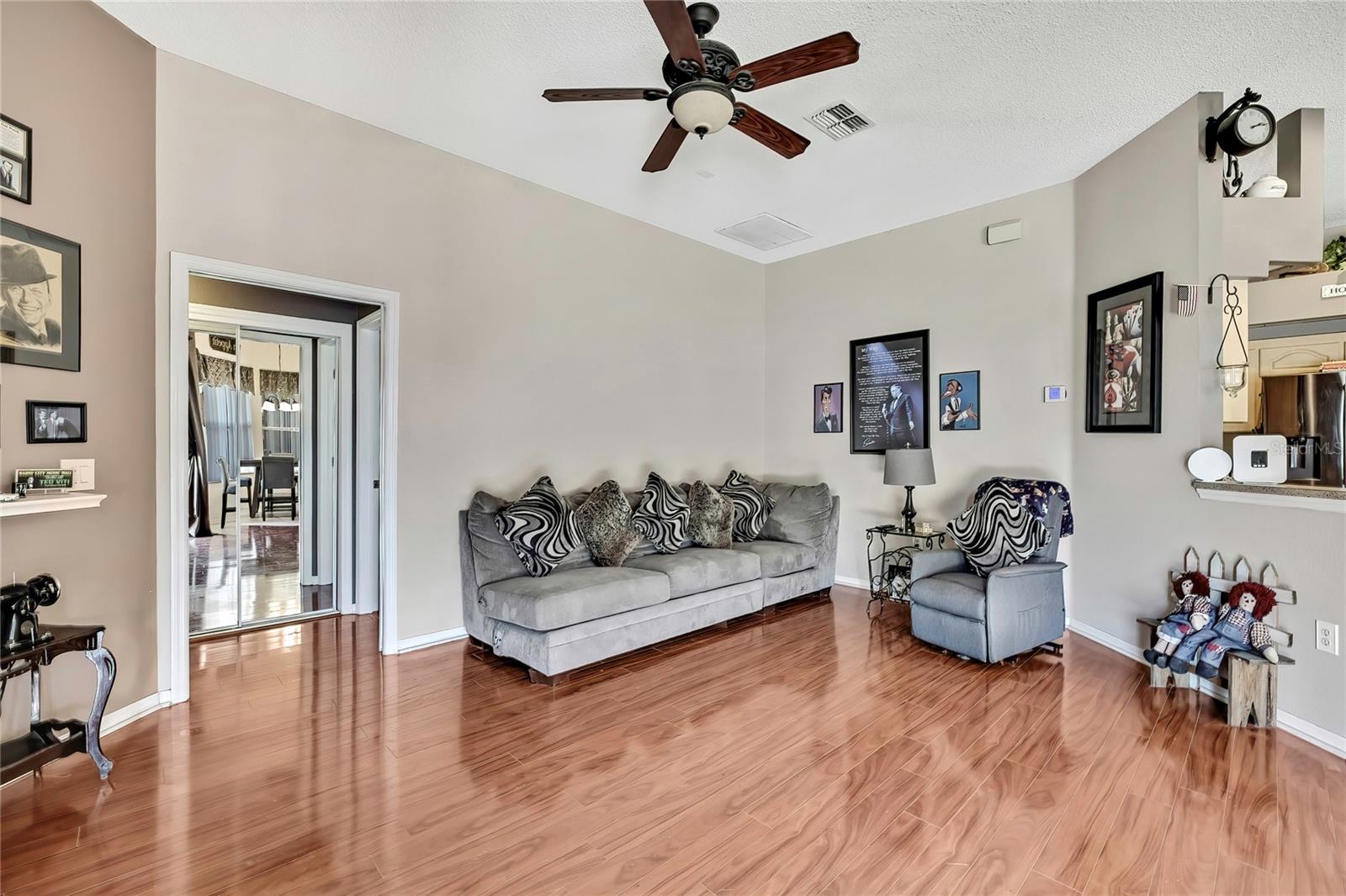 Image 16 of 44 For 4771 Sand Ridge Boulevard