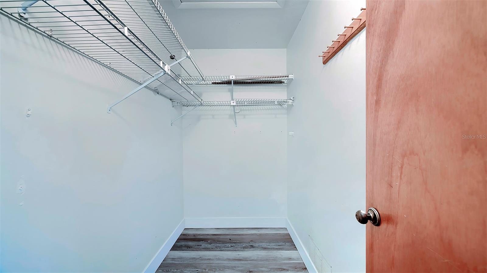 Image 19 of 56 For 12050 Cavern Road