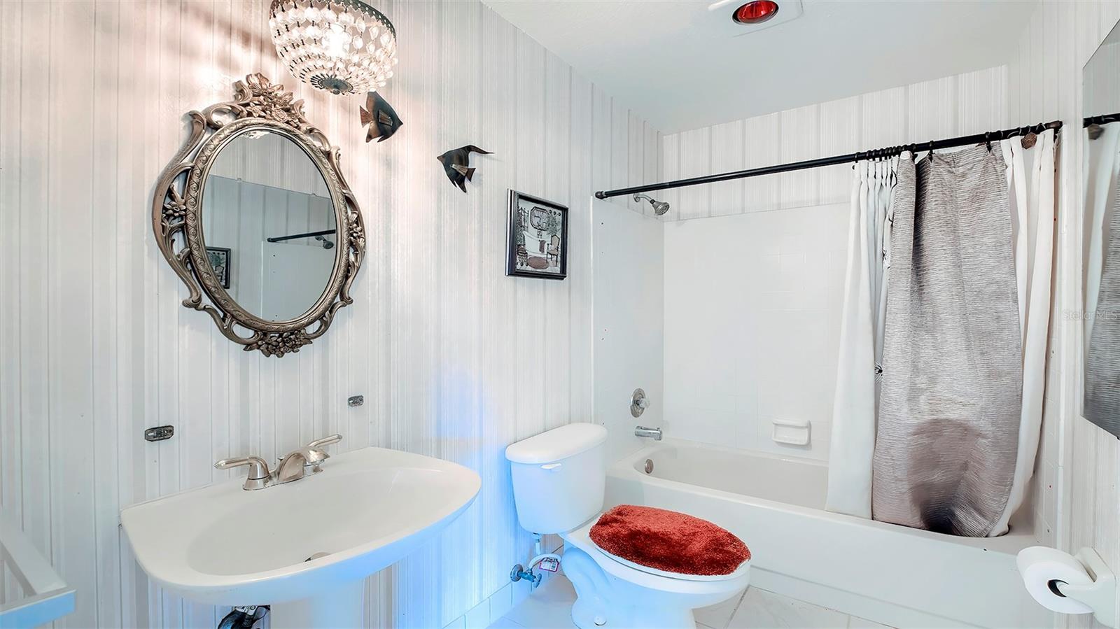 Image 28 of 56 For 12050 Cavern Road