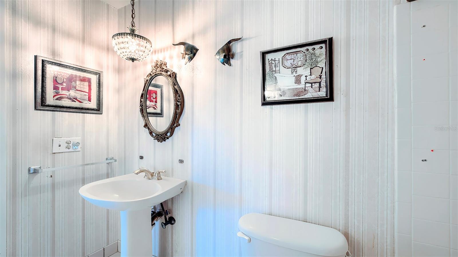 Image 29 of 56 For 12050 Cavern Road