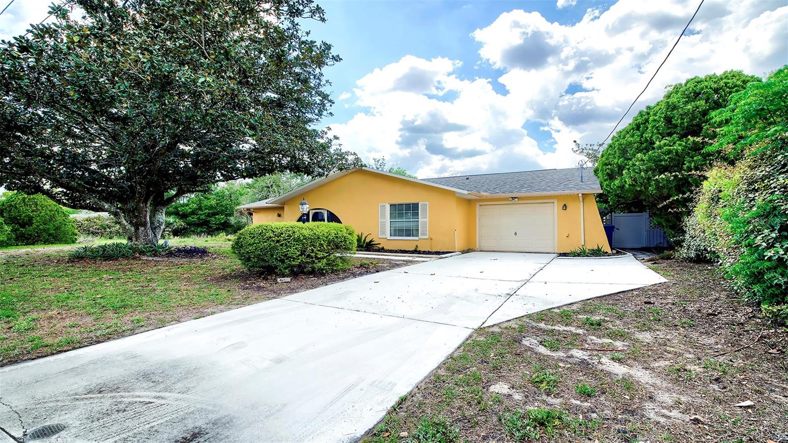 Image 5 of 56 For 12050 Cavern Road