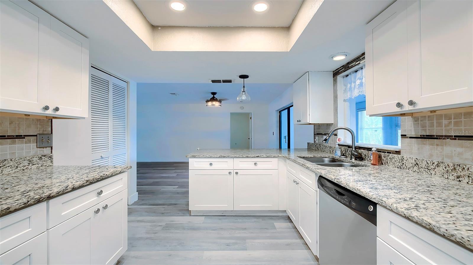 Image 51 of 56 For 12050 Cavern Road