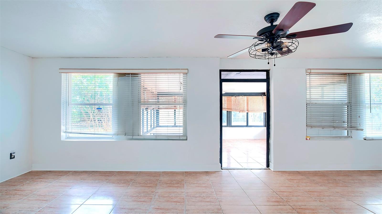 Image 52 of 56 For 12050 Cavern Road