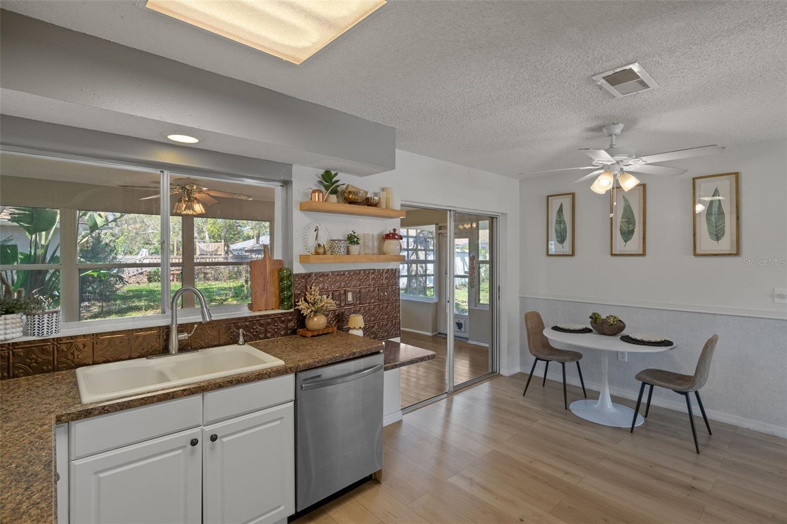 Image 14 of 38 For 2079 Trenton Avenue