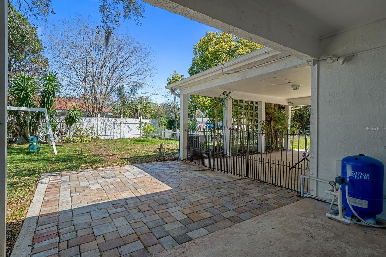 Image 30 of 38 For 2079 Trenton Avenue