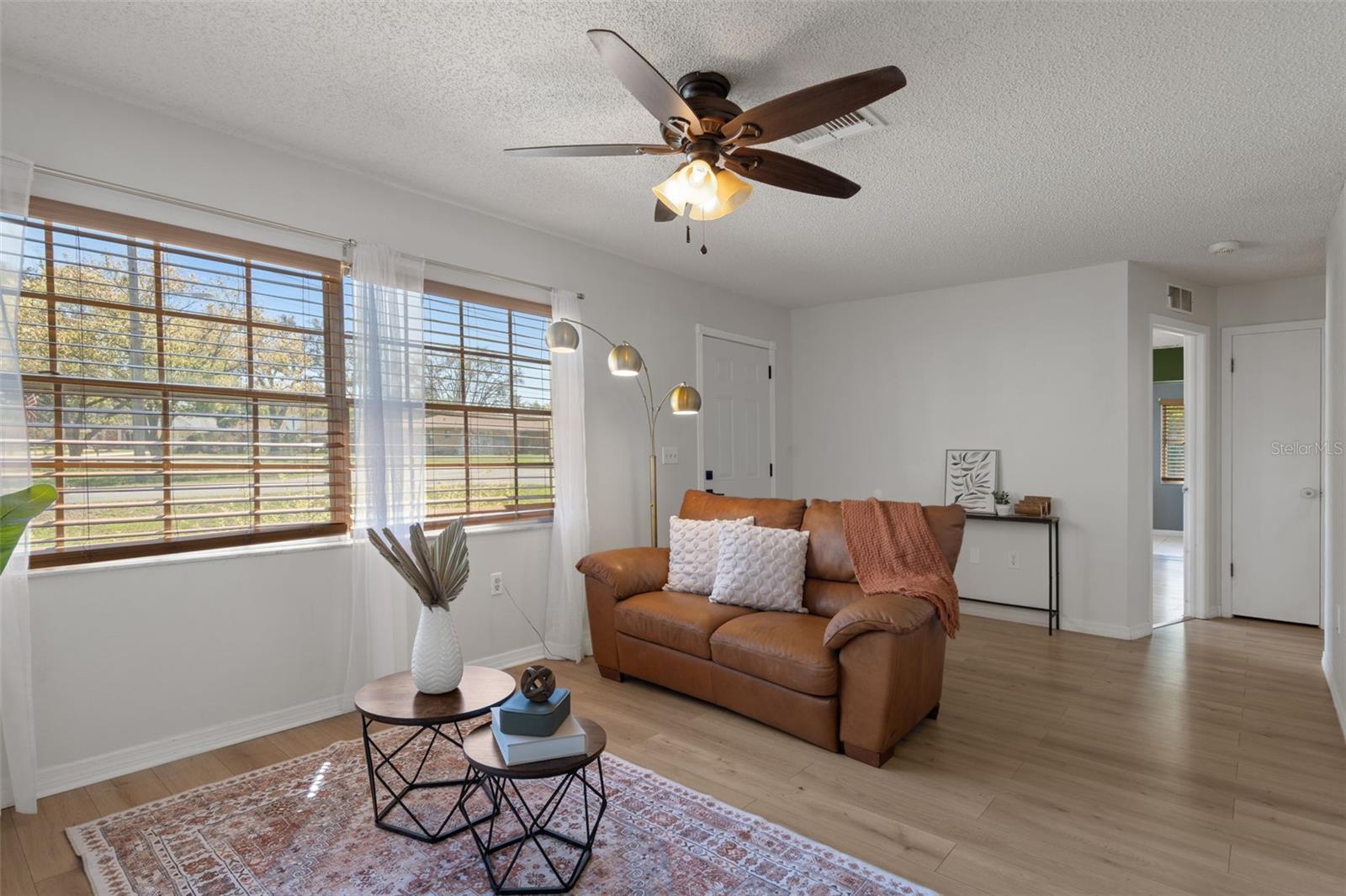 Image 5 of 38 For 2079 Trenton Avenue