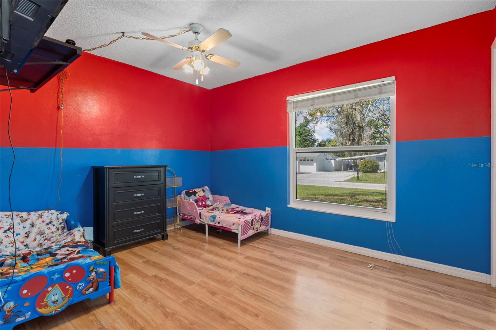 Image 26 of 37 For 6732 Pomander Avenue