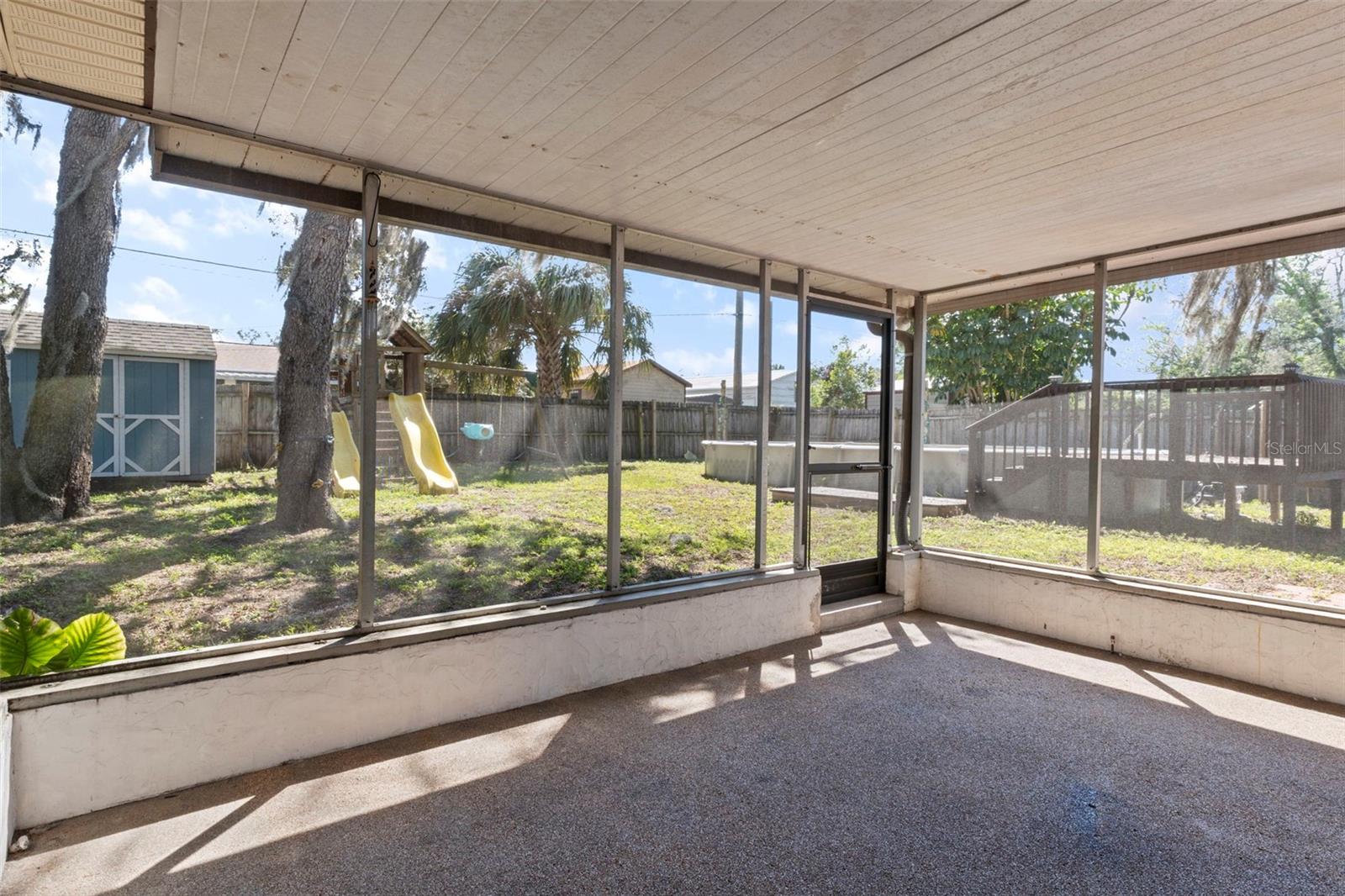 Image 32 of 37 For 6732 Pomander Avenue